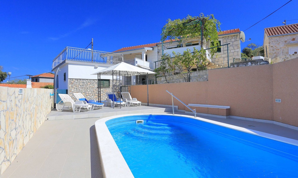 Razanj House | Holiday house with a swimming pool Ražanj, Rogoznica (K-17904)