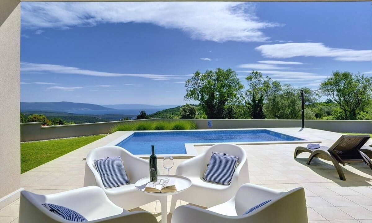 Kavran House | Holiday house with private pool for 6 persons approx. 160 qm in Kavran, Istria (South coast of Istria)