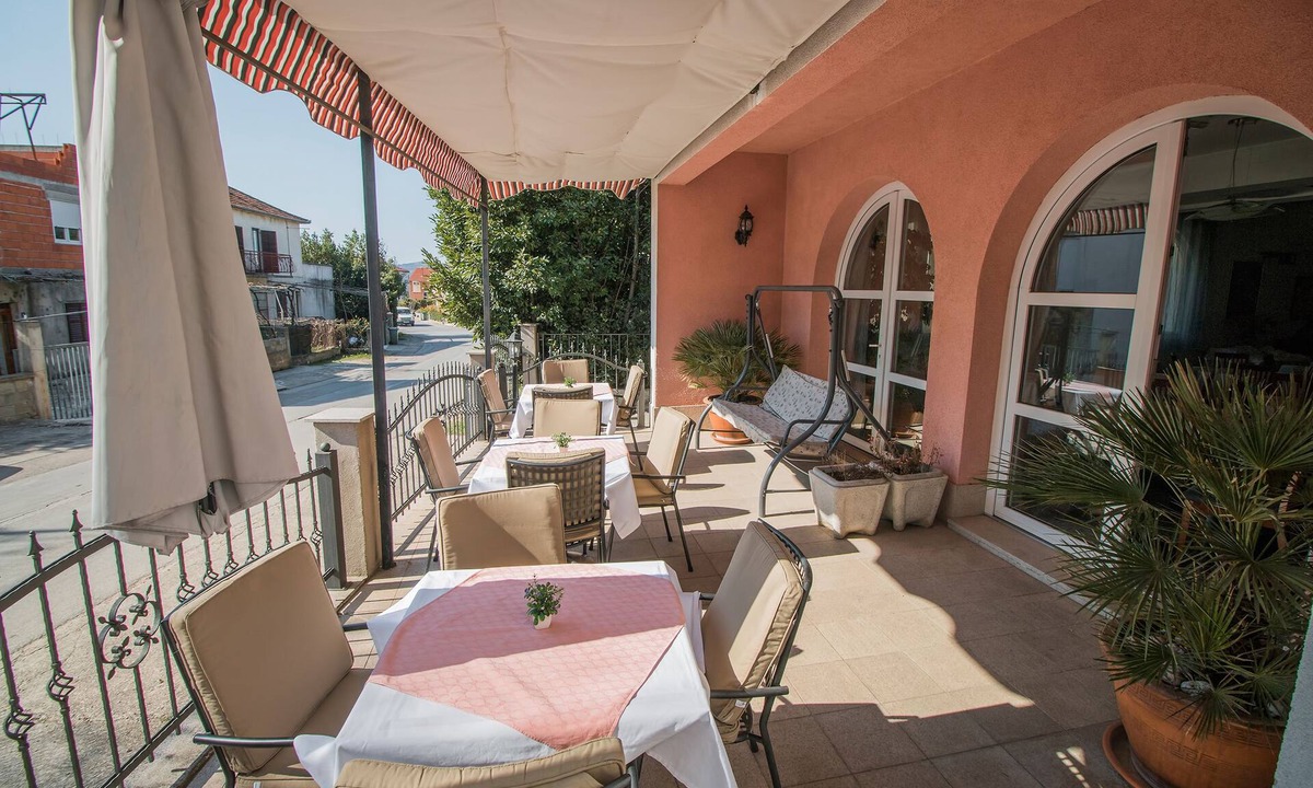 Biograd na Moru Hotel | Hotel Hygge