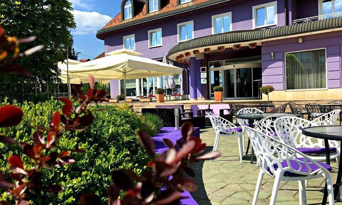 Sesvete Hotel | Hotel Phoenix