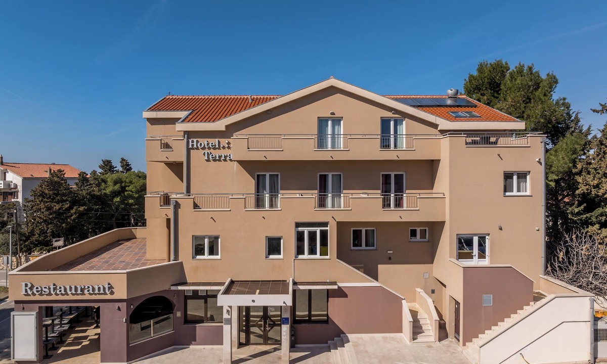 Zrce Hotel | Hotel Terra