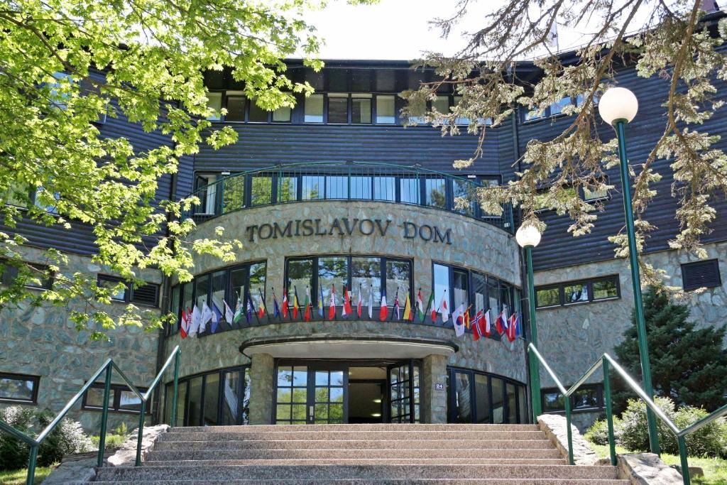 Zagreb Hotel | Hotel Tomislavov Dom