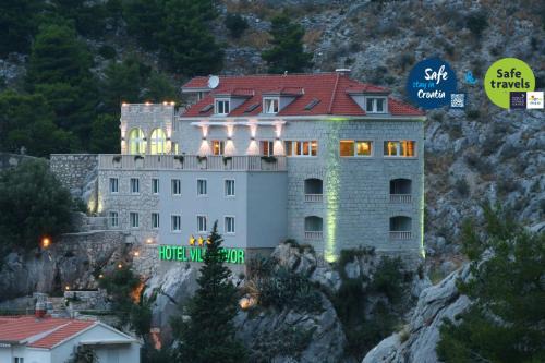 Omis Hotel | Hotel Villa Dvor