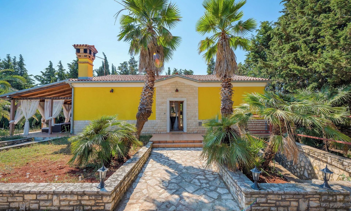 Seget House | House ANDREA WITH POOL (84559-K1) - Seget, Umag