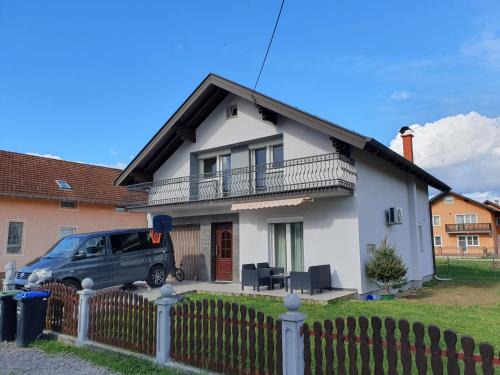 Novi Zagreb Apartment | House Antea