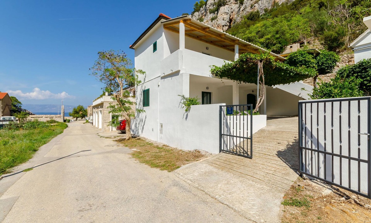 Zastrazisce House | House Mateljan (121371-K1) - Zastrazisce - island Hvar