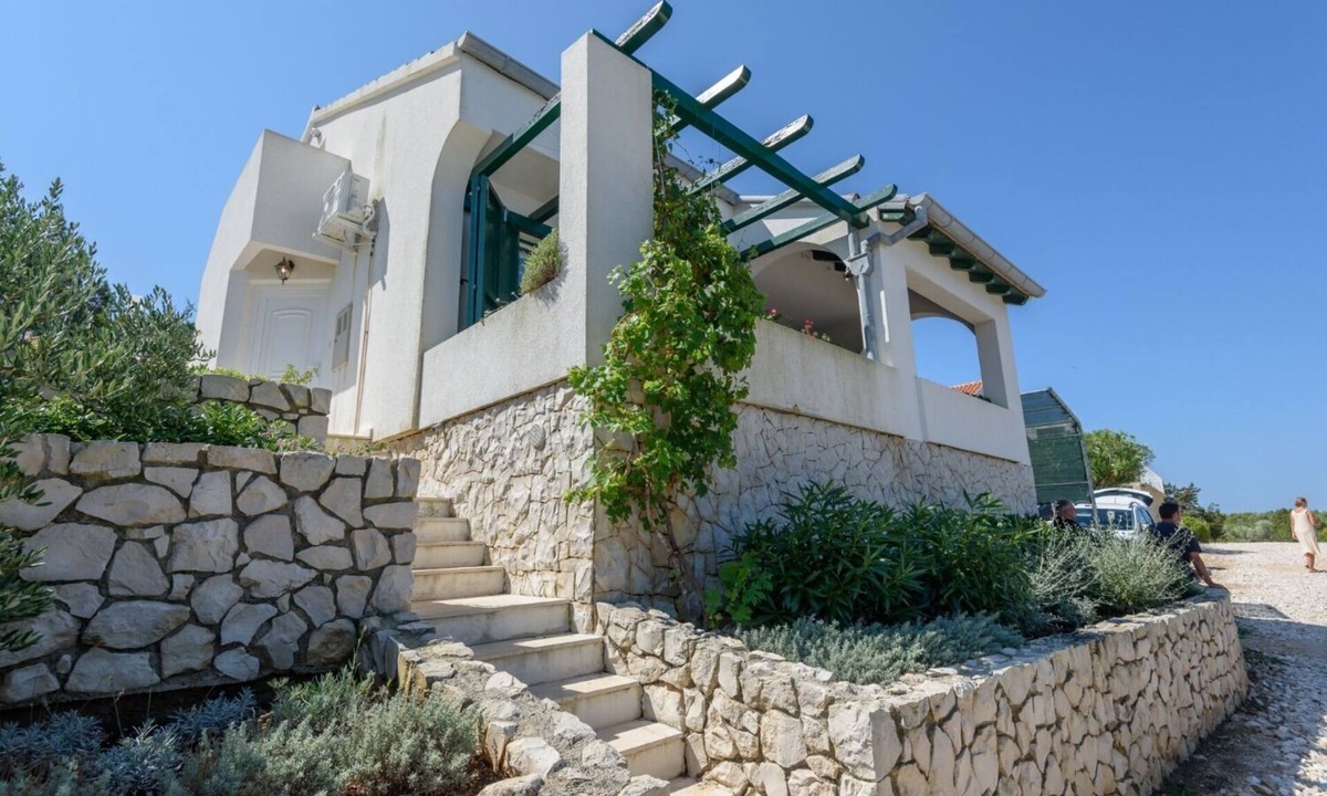 Veli Rat House | House Mirta (10909-K1) - Veli Rat (Dugi otok)