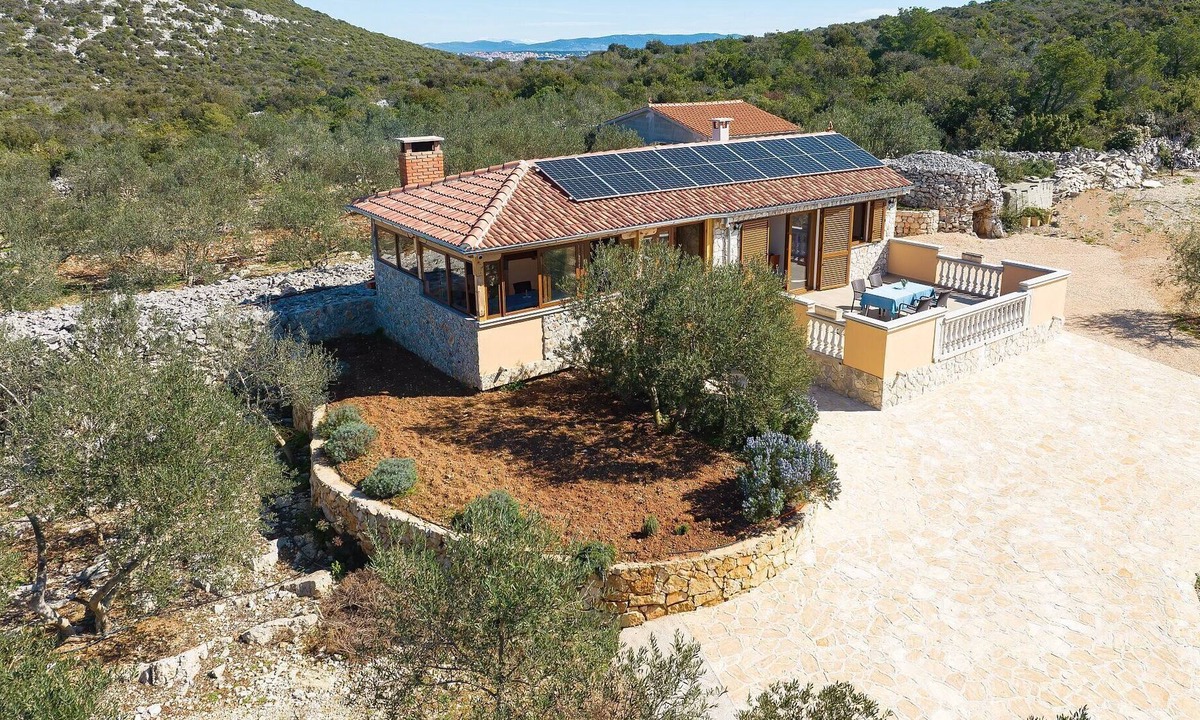 Tkon House | House Pinjol (91561-K1) - Tkon - island Pasman