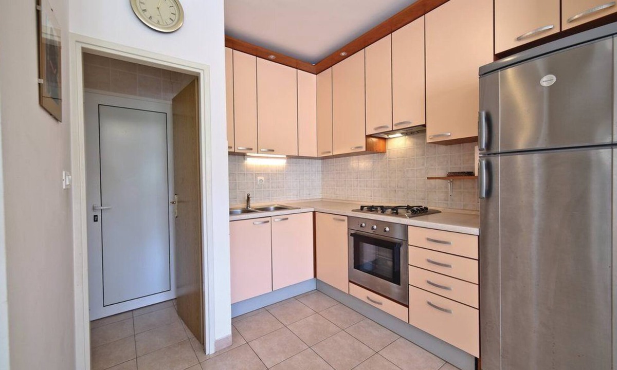 Veliki Drvenik Apartment | Apartment Milan - 10 m from the sea - Drvenik Veli (Island Drvenik Veli), Riviera Trogir, Croatia