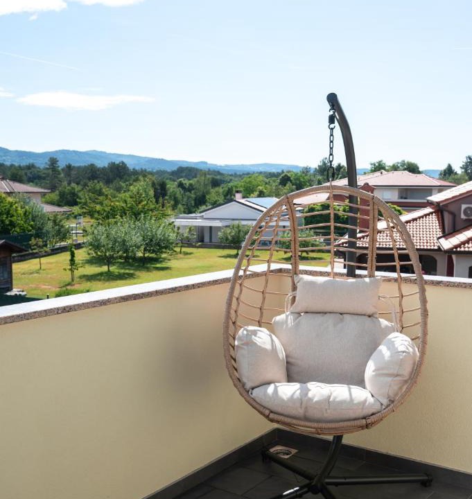 Kozina Apartment | I&R Apartma