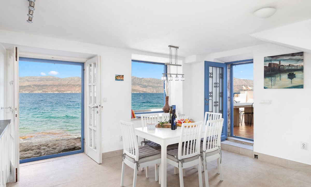 Postira Cottage | Illyria - a beautiful fisherman's cottage just 3 meters from sea