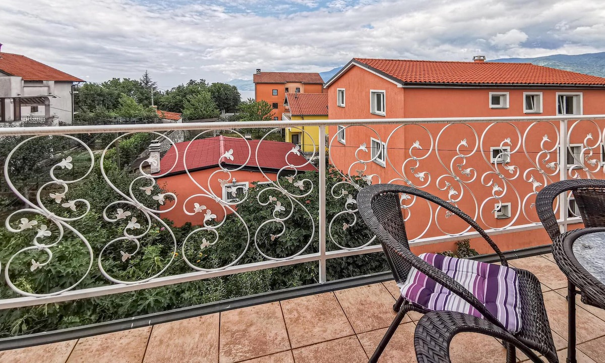 Cikovici Apartment | Inviting, family-friendly vacation rental with limited sea view.