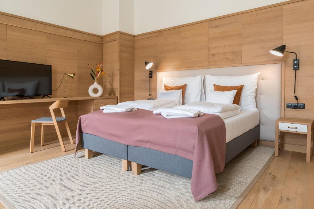Sfantu Gheorghe Hotel | Isabella Boutique Hotel