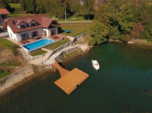 Ogulin Villa | Jezerska Villa