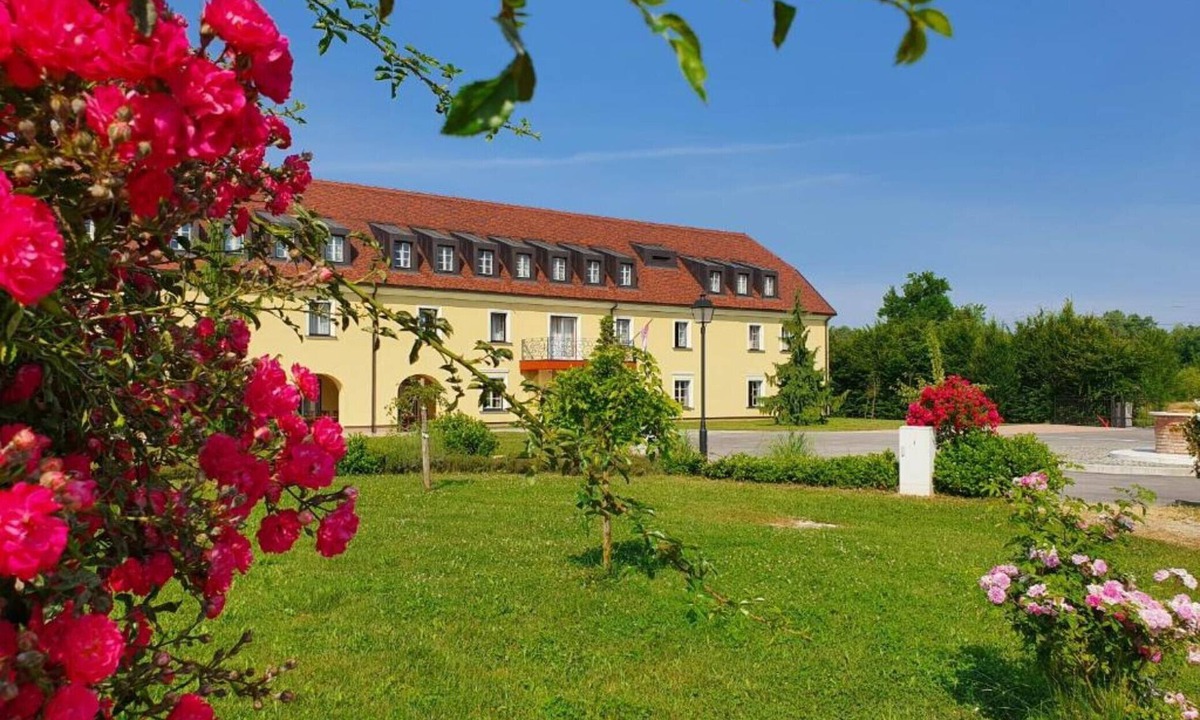 Lekenik House | Jurjevec Castle - Standard room 13