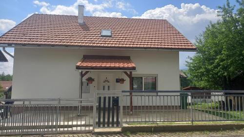 Plaski Apartment | KETI