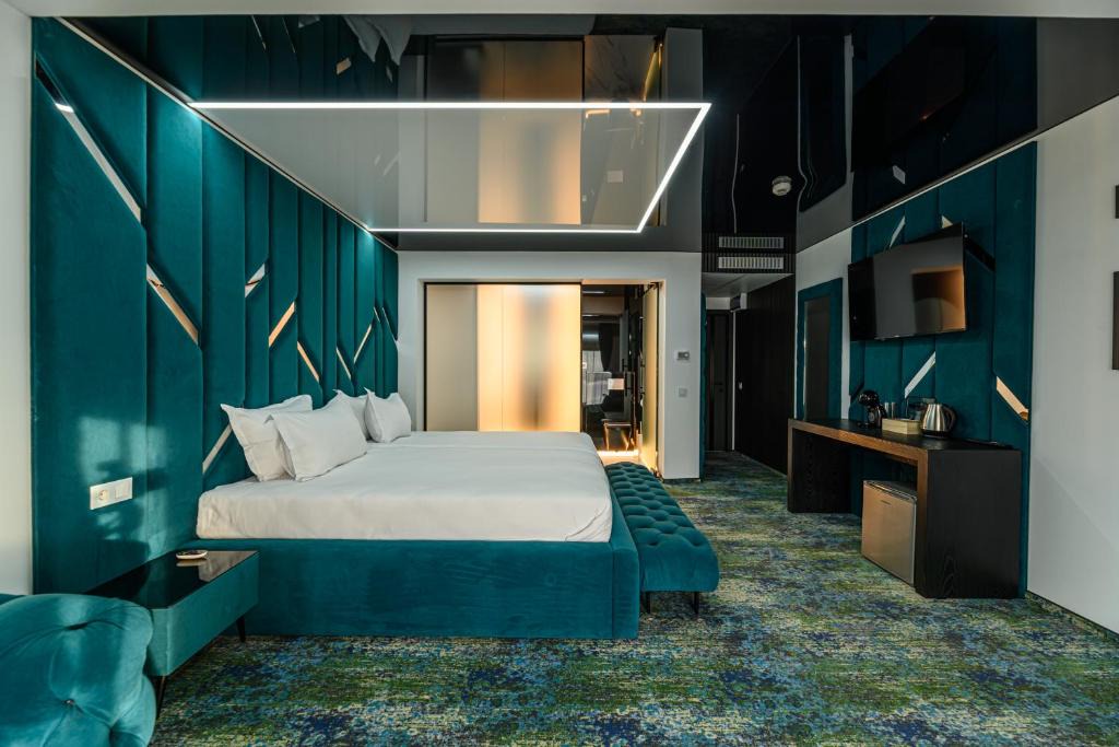 Brasov Apartment | KOA - Street