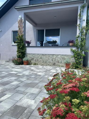 Valpovo Apartment | Kuća za odmor Maša