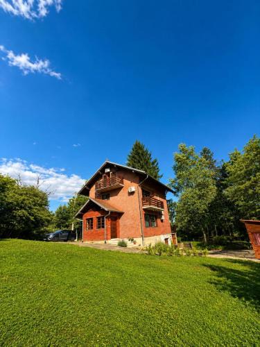 Pokupsko House | Kupa House
