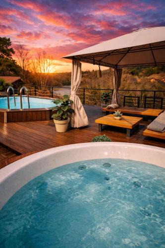Strmec Stubicki House | La Casa Kiara - Heated Pool, Jacuzzi & Forest View