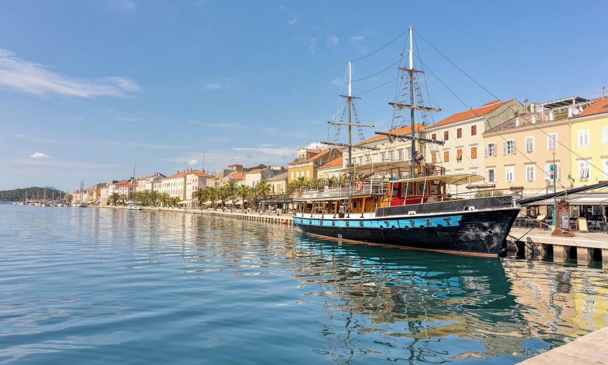Cove Murtar Apartment | Lasta Lošinj Town
