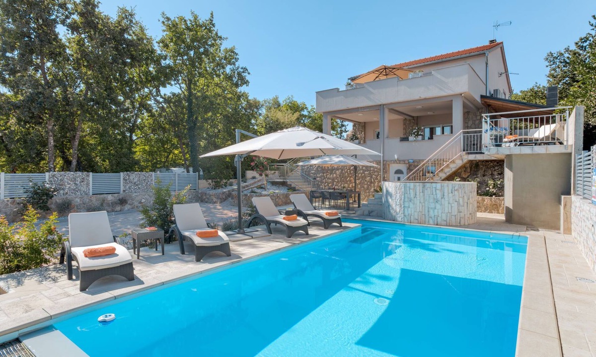 Dobrinj House | Lavendel by Interhome