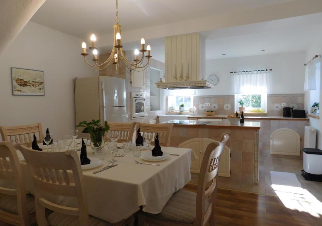 Samobor Apartment | Lea