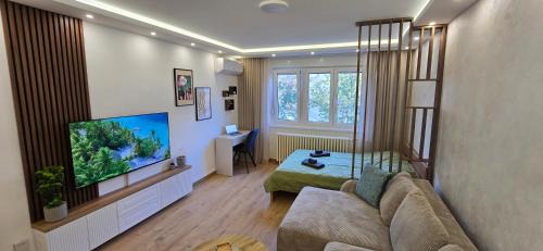 Novi Sad Apartment | Leaf & Loft