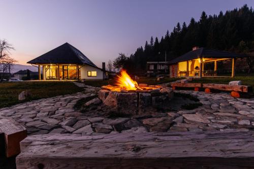 Manastirea Humorului Ski Chalet | Loft Chalet
