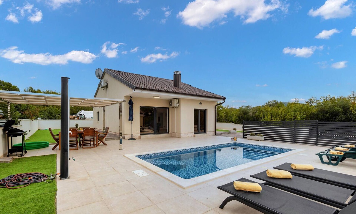 Bilice House | Lovely home in Bilice
