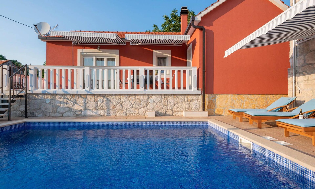 Central Dalmatia House | Lovely home in Kresevo