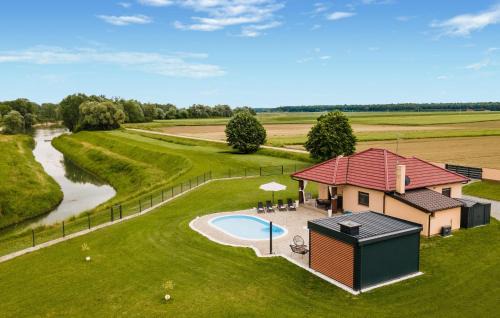 Pitomaca House | Lovely Home In Pitomaca