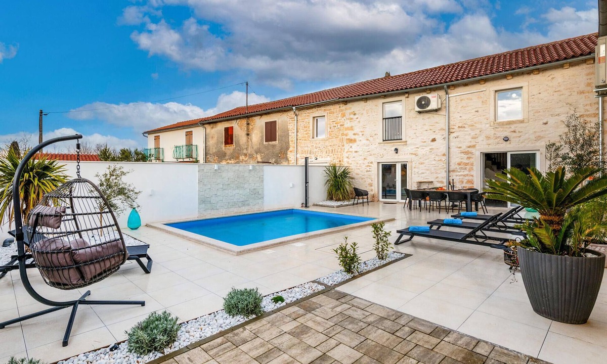 Prkacini House | Lovely home in Vidulini