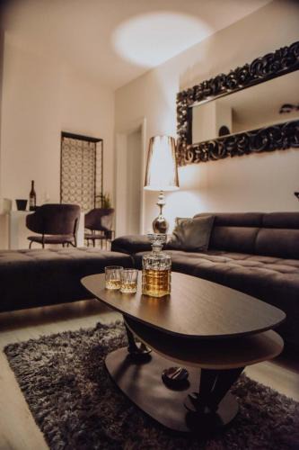 Dakovo Apartment | Lux Grey