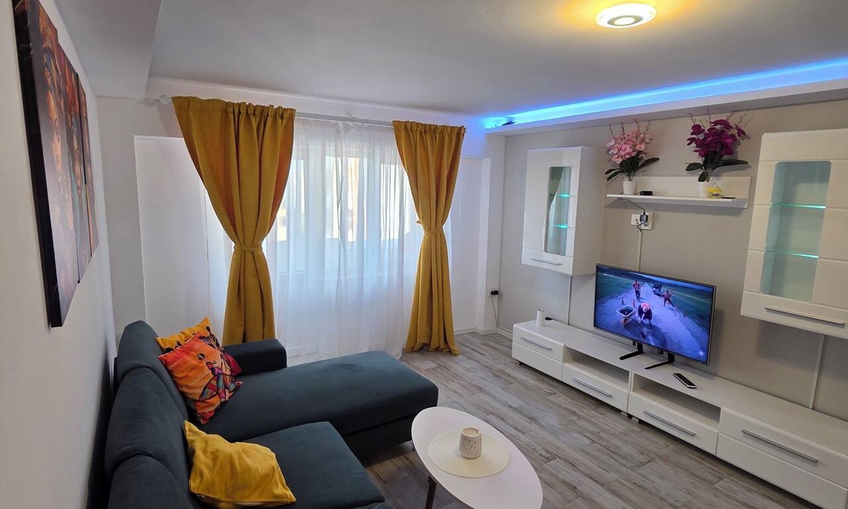 Corabia Apartment | Luxurious Apartment With 3 Rooms and 2 Bathrooms Claudia