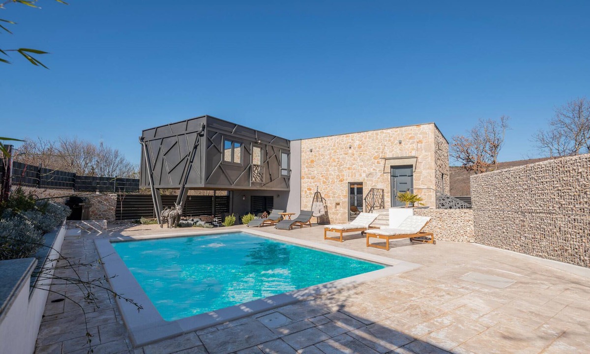 Central Dalmatia House | Luxurious home in Biorine