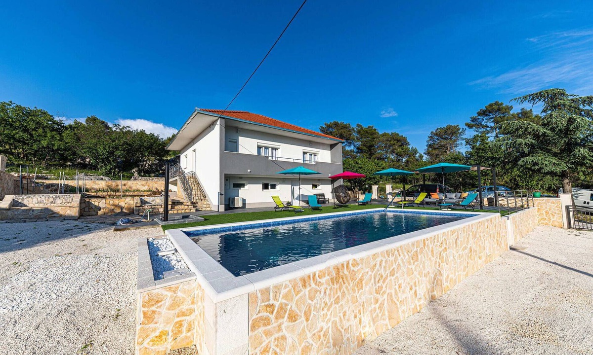 Labin House | Luxurious home in Prgomet