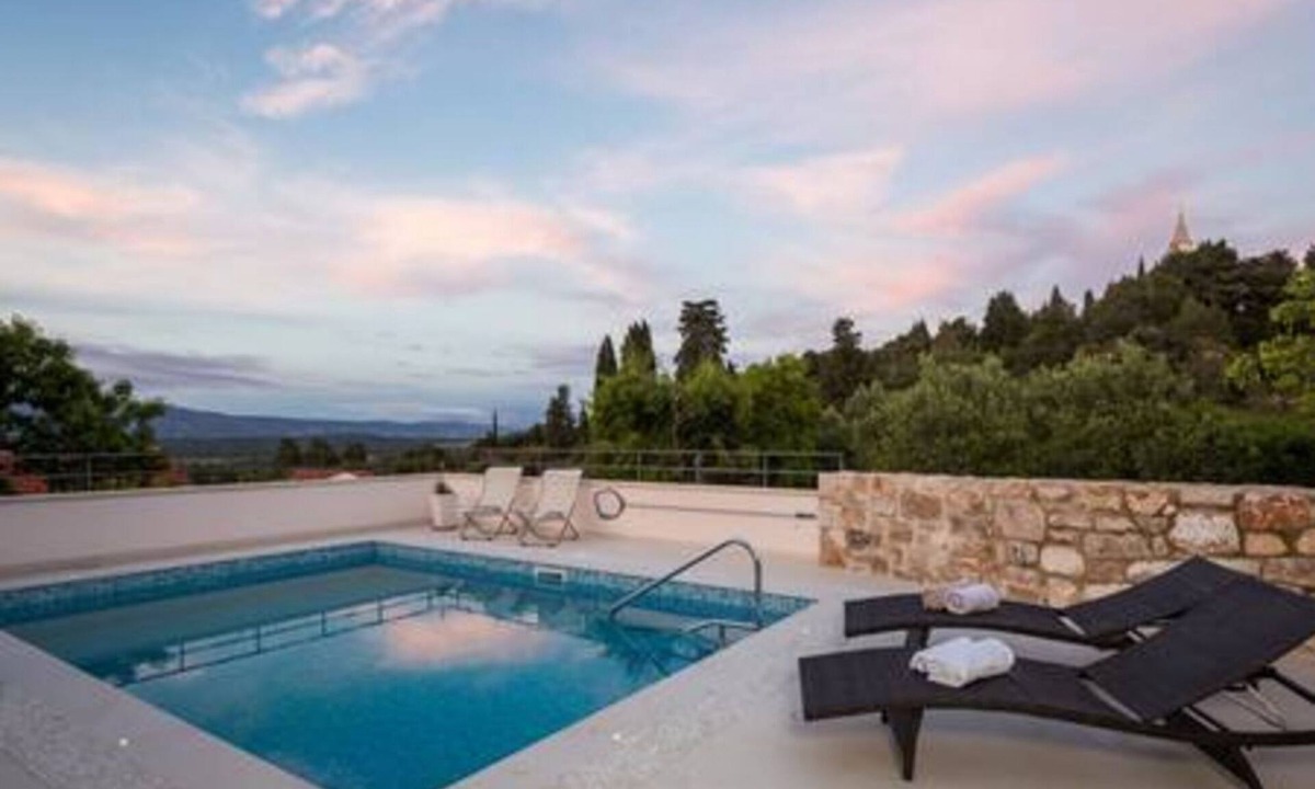 Dol Villa | Luxurious Villa with Stunning Views in Hvar