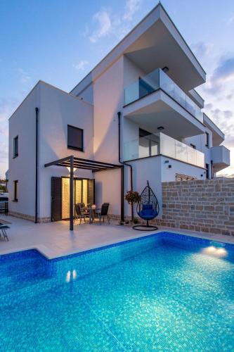 Susica Apartment | Luxury Apartment Joo & Joo