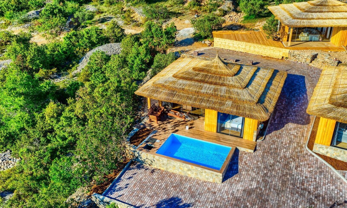 Jezera House | Luxury Bungalow New Horizons III