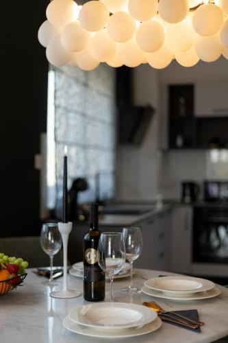 Osijek Apartment | Luxury Opus Osijek - Self Check in, Free Private Parking