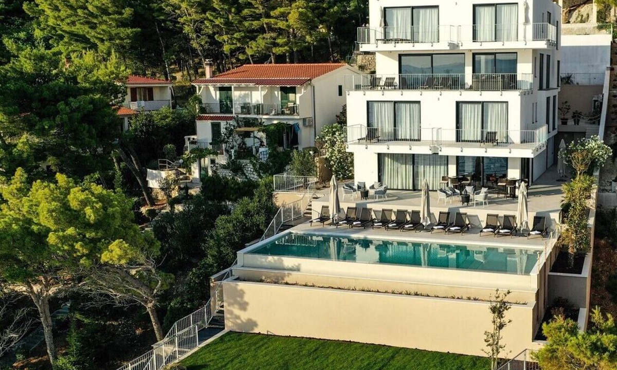 Brela Villa | Luxury villa Colomba in Brela, seafront
