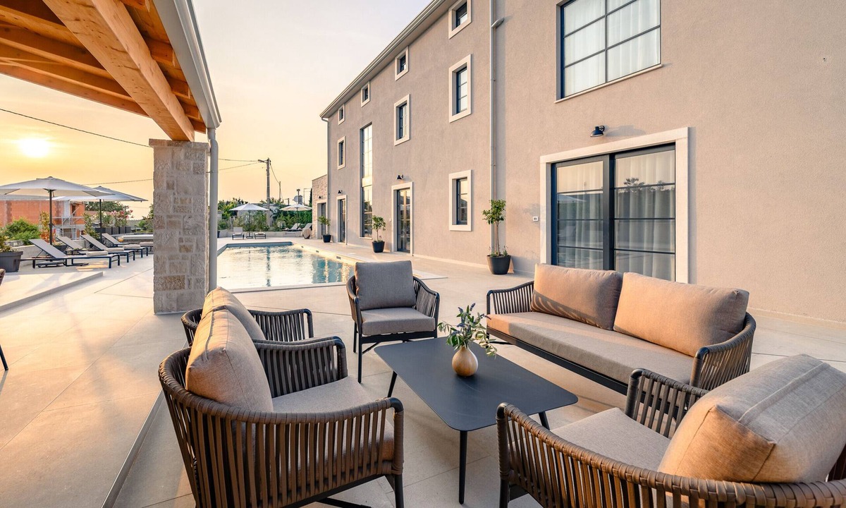 Kirmenjak Villa | Luxury Villa Madora with pool in Porec, Istria