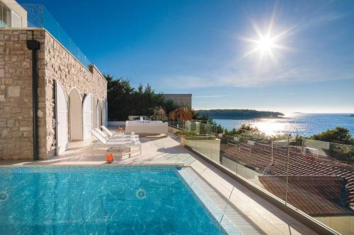 Primosten Villa | Luxury Villa Primosten Glamour near beach with pool and sauna