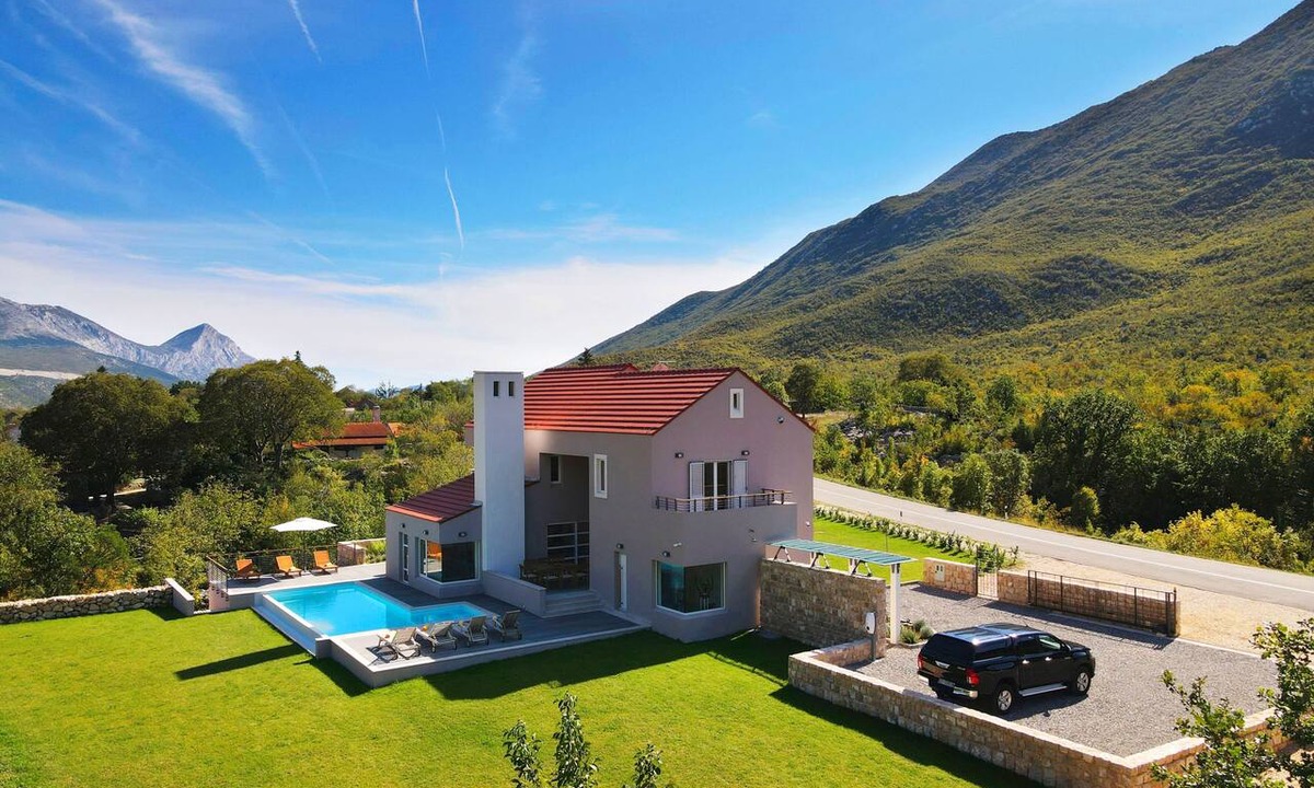 Tucepi House | Luxury villa with a swimming pool Župa, Zagora (K-22641)