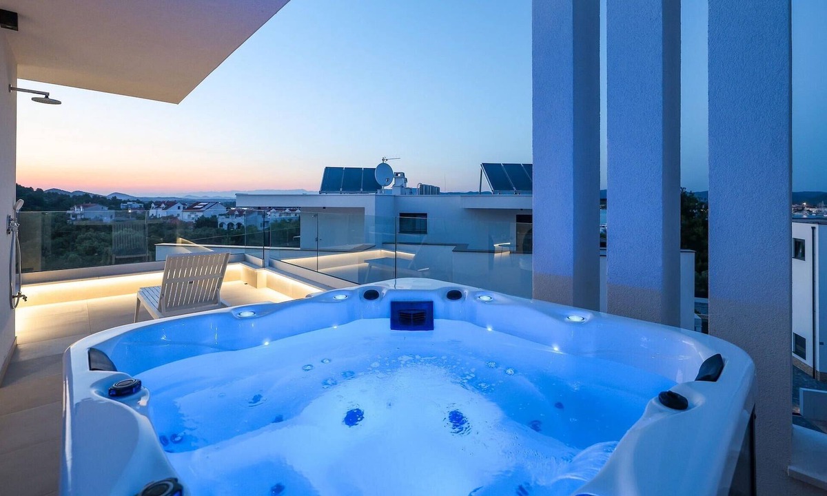 Murter House | Luxury villa with pool and whirlpool near the sea.