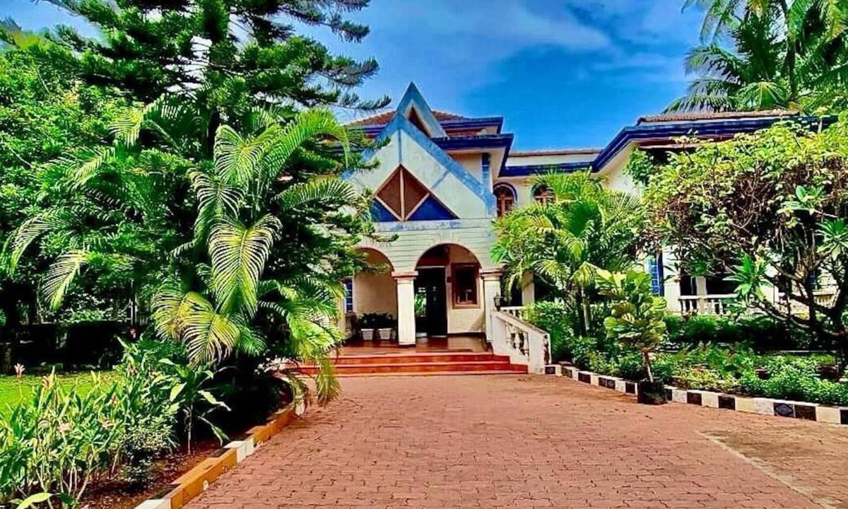 Parra Villa | Luxury Vintage Villa in the heart of North Goa.