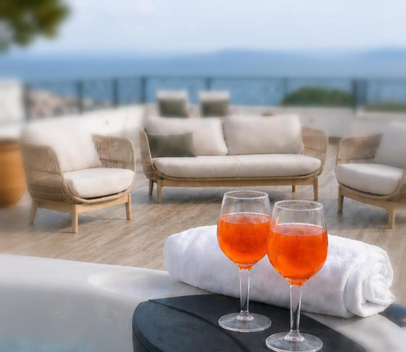 Businci Apartment | Mare Vista Rooftop Penthouse Sea View & Private Jacuzzi