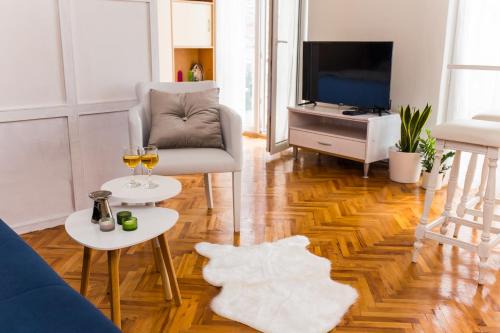 Bili brig Apartment | MarIvan Centar&Beach