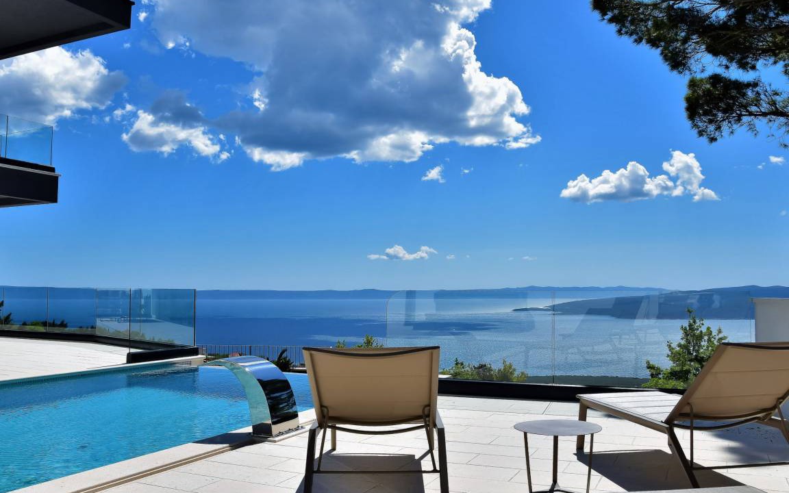 Bast Apartment | Melody Bast in Bast with 3 bedrooms and 4.5 bathrooms